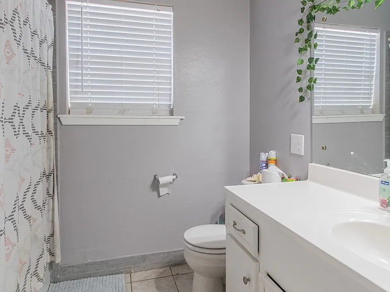 1500 Caudill St — Photo 14