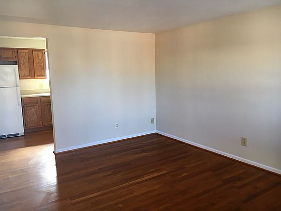 3rd image of 712-714 Riverview Dr #714-H