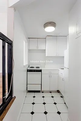 Rented by Mirador Real Estate | media 26