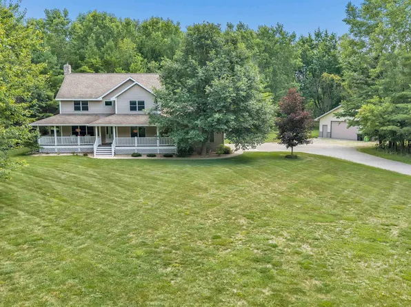 N3636 Willow Rd, Pulaski, WI 54162