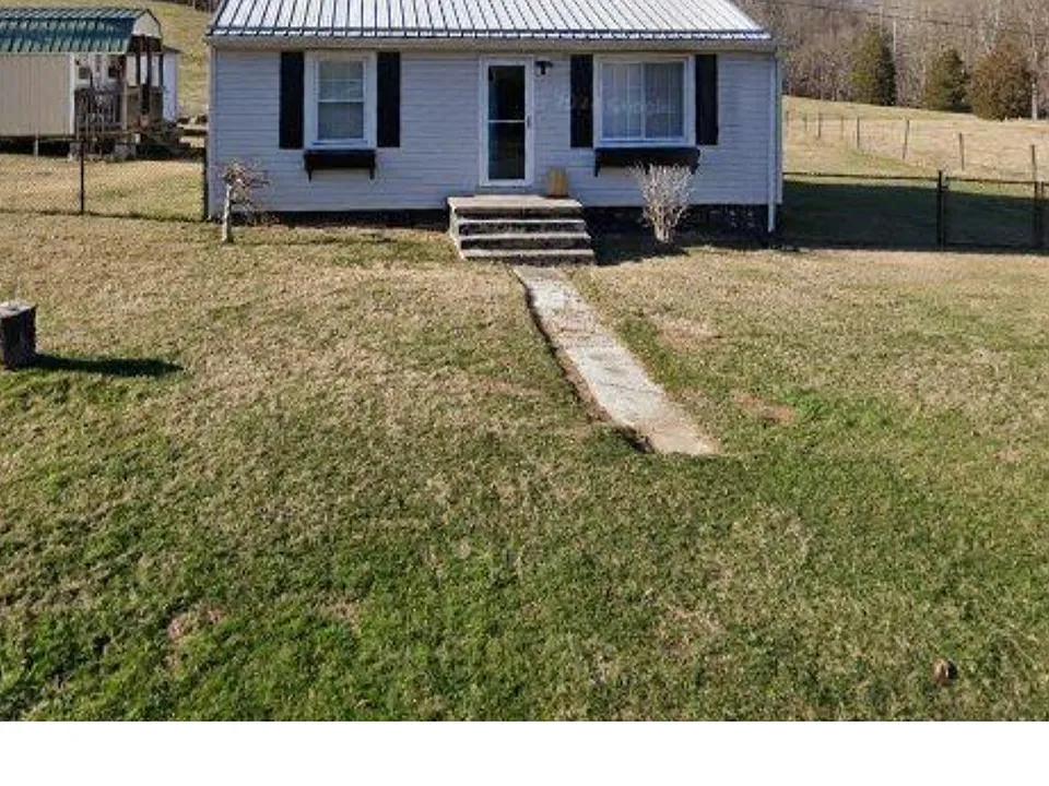 311 Arnold Rd