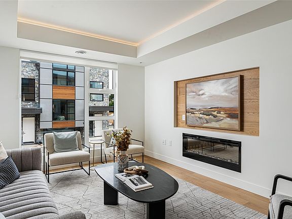 2nd image of 4253 Dieppe Rd #16