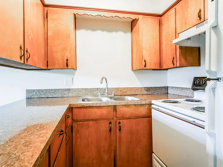 Quaint Apartment Community in the Heart of Corvallis — Photo 4