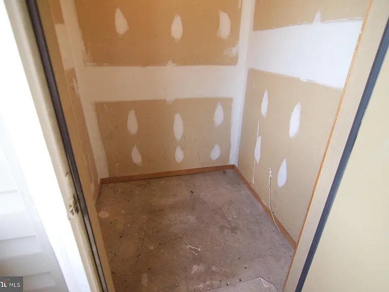 7718B Lexton Pl #102 — Photo 31
