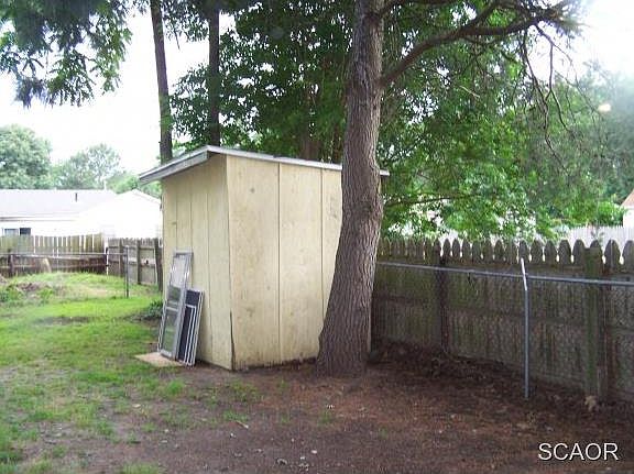 4th image of 22196 Brinsfield Ave