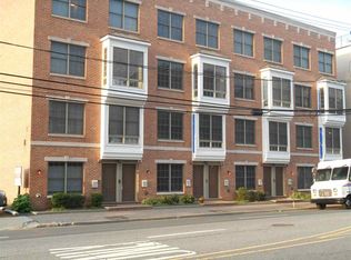 318 Grand St #2, Jersey City, NJ 07302
