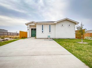 128 Cutleaf Ct, Laredo, TX 78046