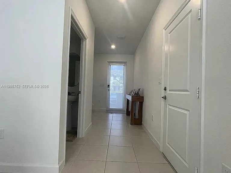 728 SE 14th Ct — Photo 12