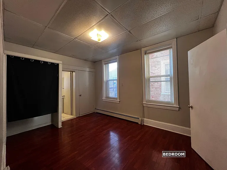 4616 Longshore Ave #1 — Photo 11