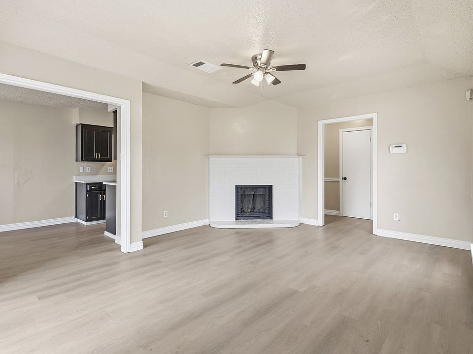 1st image of 2528 Lido Ln