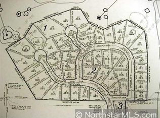 101 Hillwood Dr, Lake City, MN 55041