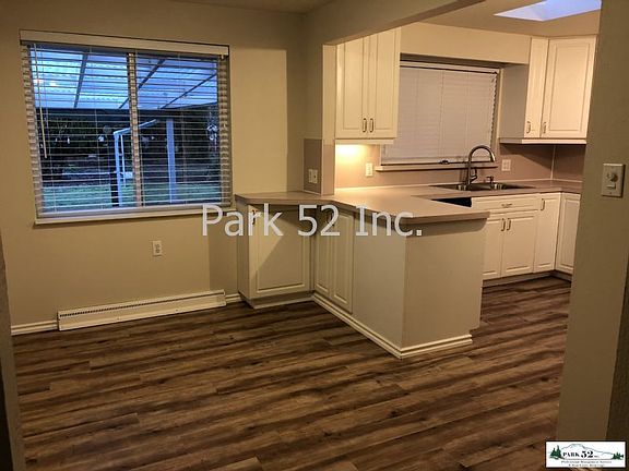 4th image of 1001 9th Ave NW