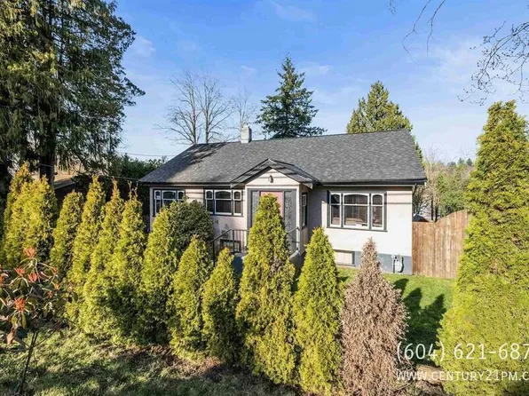 2348 McKenzie Rd, Abbotsford, BC V2S 3Z8