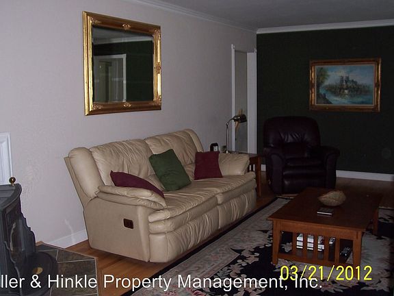 3rd image of 340 S Henry Ave
