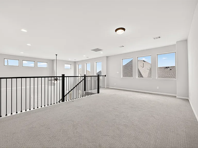 7438 Denali Dr — Photo 31