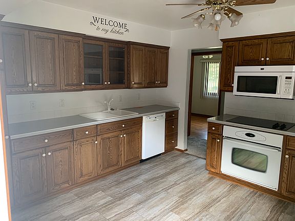 4th image of 505 N 10th St
