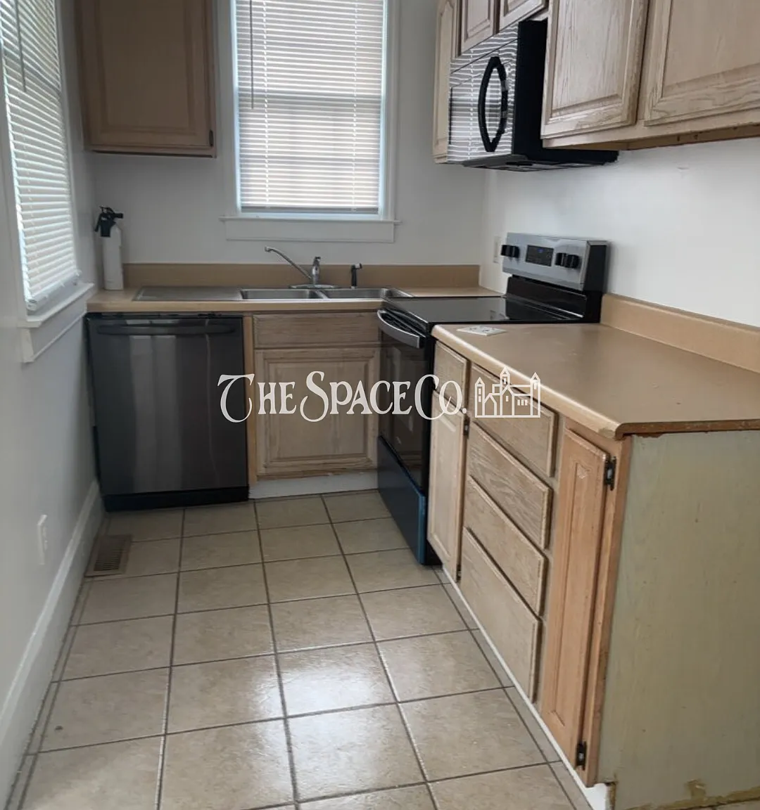 2 bed, 1.0 bath, 1000 sqft, $2,500 — Photo 2