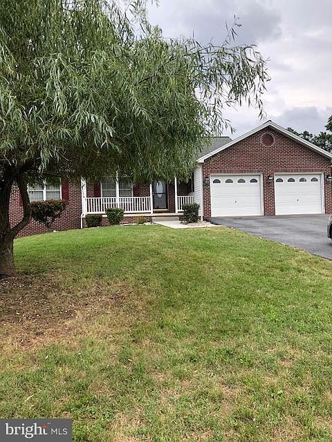 2nd image of 3882 Mountain Shadow Cir