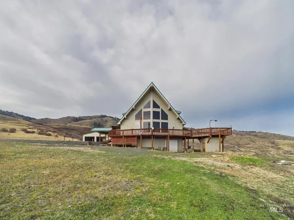 190 Meadow View Ln, White Bird, ID 83554