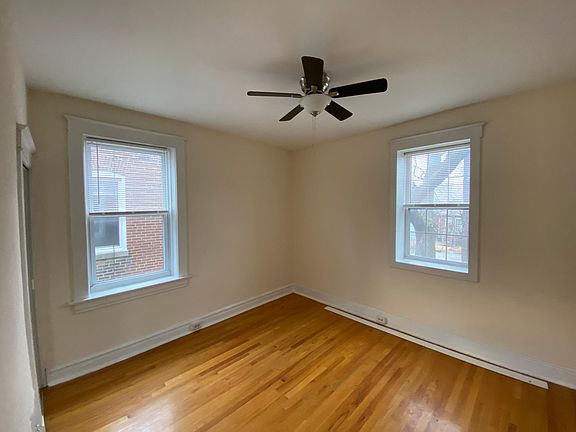 4th image of 1815 S Newstead Ave #2S