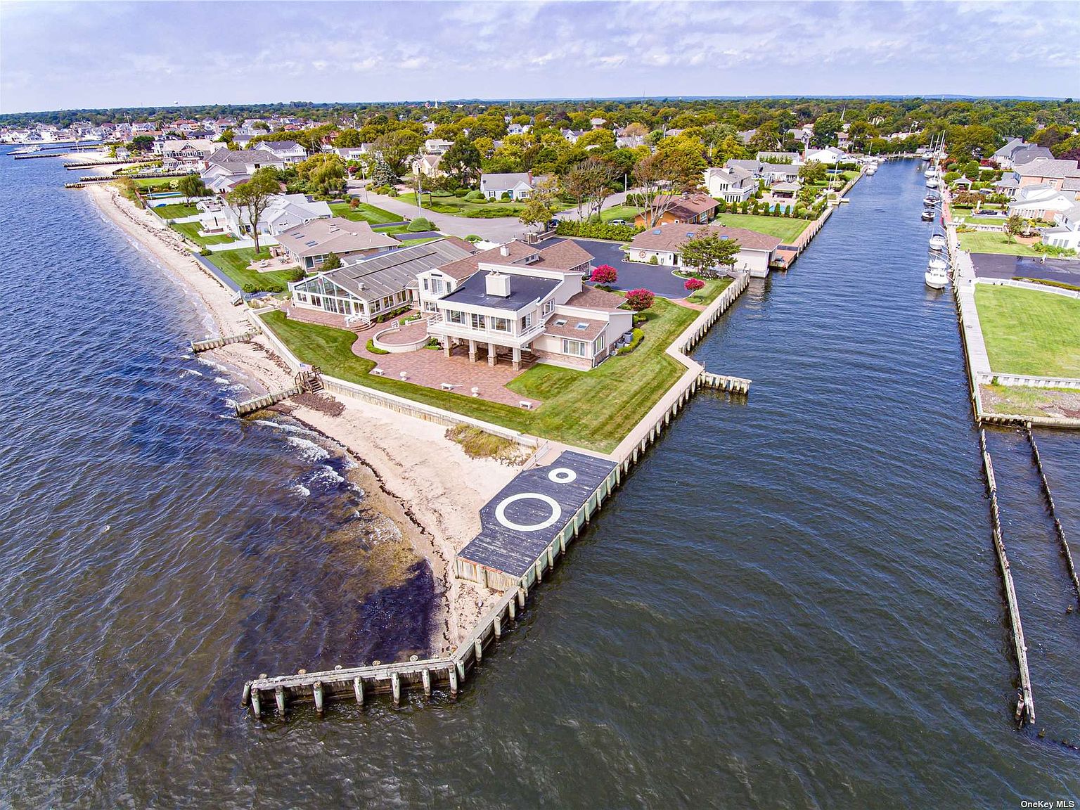 151 Wagstaff Lane, West Islip, NY 11795 Zillow