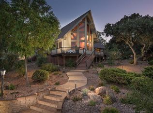 10190 Oak Grove Dr, Descanso, CA 91916