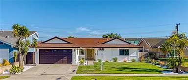 10276 Falcon Ave — Photo 4