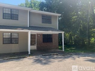 29 Woodmont Dr, Jackson, TN 38305