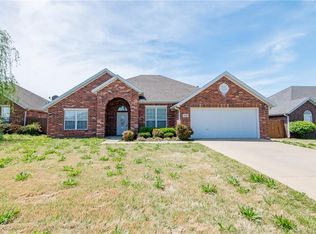 3500 Bluff Creek Loop, Fayetteville, AR 72764