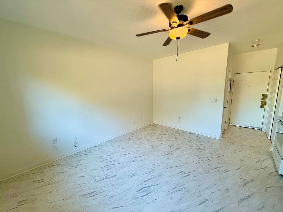 2nd image of 141 Uwapo Rd APT 105