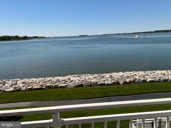 1401 Oyster Cove Dr, Grasonville, MD 21638