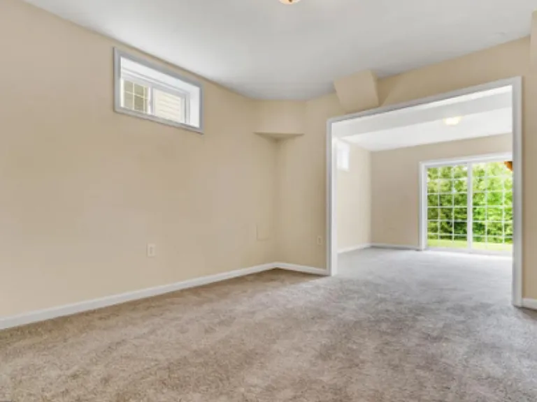 109 Olympic Dr — Photo 15
