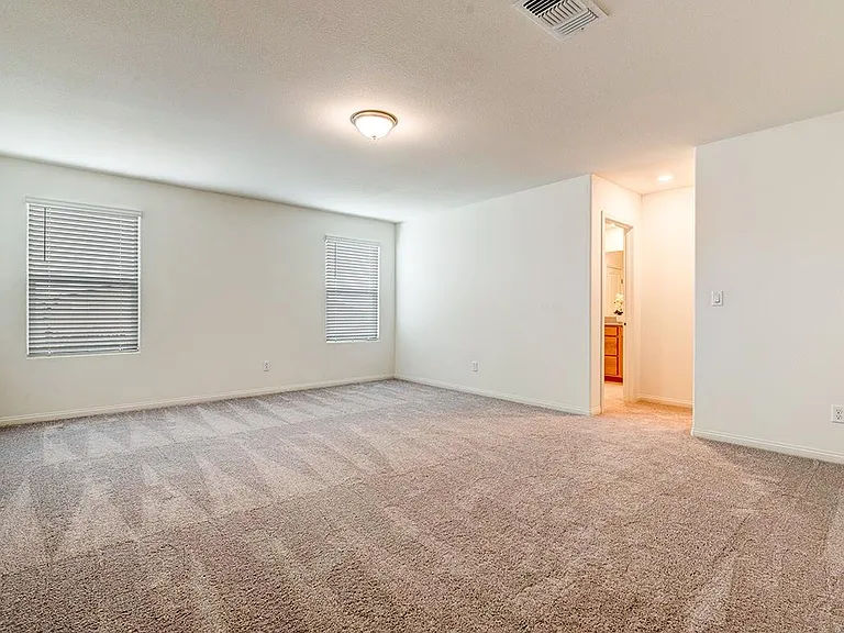 9866 Ravenswood Peak Ave — Photo 18