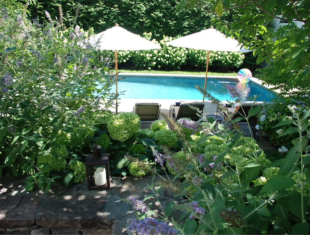 Classic Sag Harbor Village — Photo 4