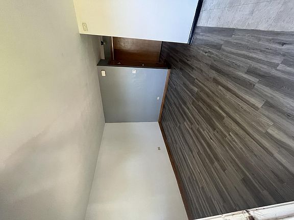 3rd image of 5419 W 25th St #8