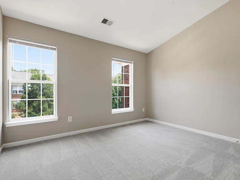 19236 Kepharts Mill Ter — Photo 37
