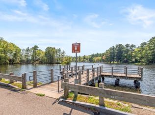 31 Leno Rd, Holland, MA 01521