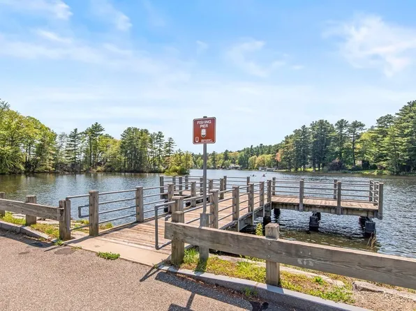 31 Leno Rd, Holland, MA 01521