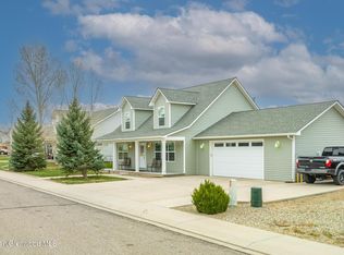 899 E 19th St, Rifle, CO 81650