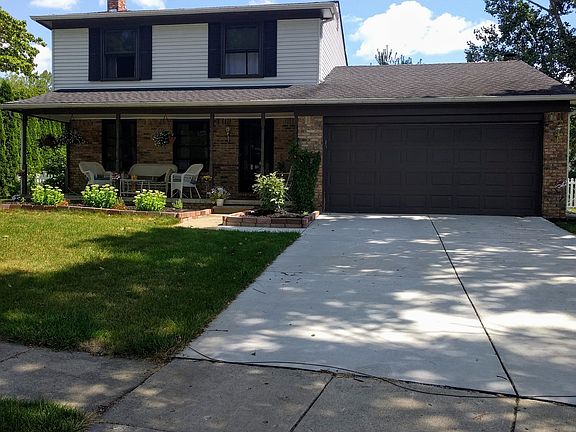 2nd image of 5669 Huntington Ct
