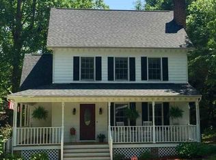 5221 Rivington Rd, Fuquay Varina, NC 27526