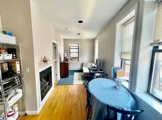4 Thacher St #8, Boston, MA 02113