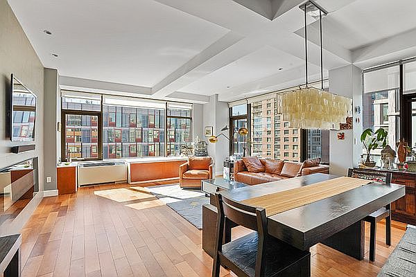 1st image of 2-17 51st Ave APT 1001