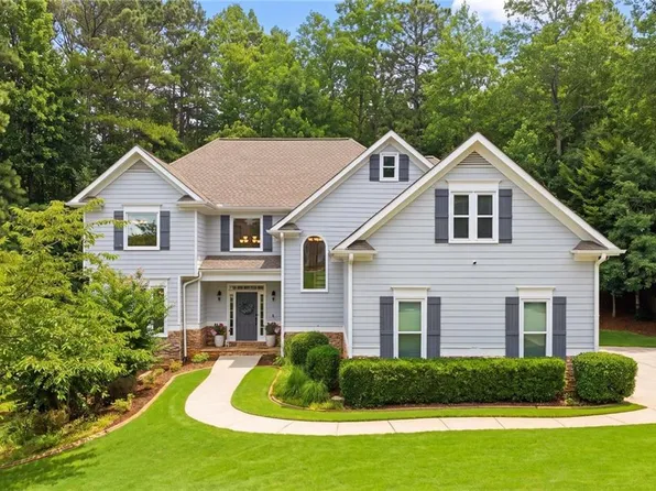 915 Sentry Ridge Xing, Suwanee, GA 30024