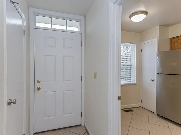 Indian Creek Apartments and Townhomes — Photo 129