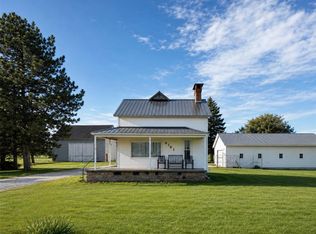 6161 Caro Rd, Vassar, MI 48768