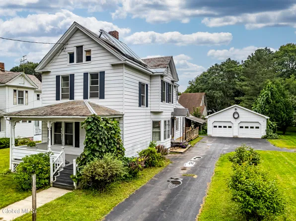 8 Whipple Place, Greenwich, NY 12834
