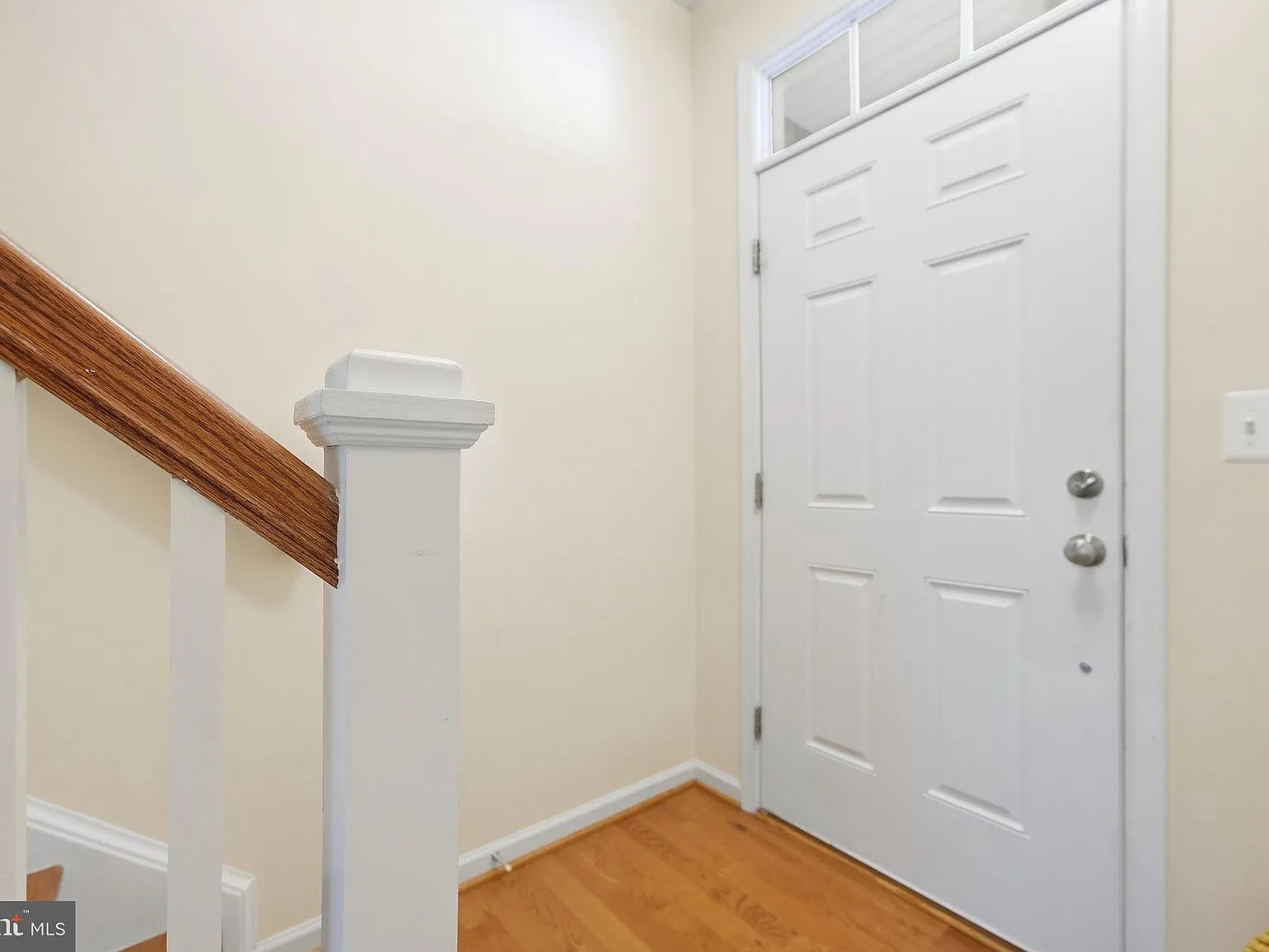Potomac Crest Condo — Photo 4