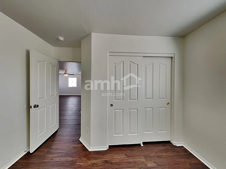21967 W Sonora St — Photo 15