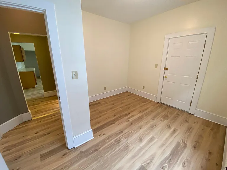 39 Greenleaf St #3 — Photo 4